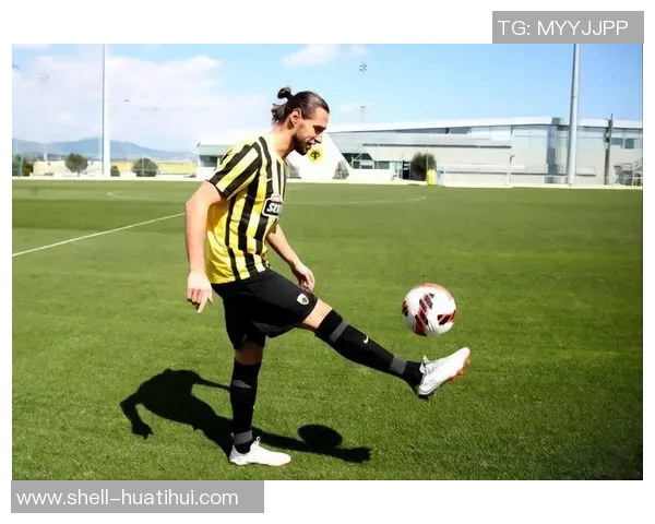 官方:波兰前国脚克雷霍维亚克宣布退役,结束近16年职业生涯 官方:波兰前国脚克雷霍维亚克宣布退役,结束近16年职业生涯