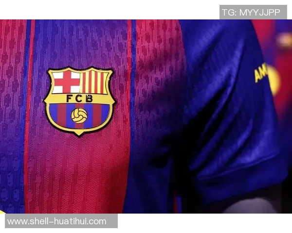 每体:马马杜-法尔参加巴萨一线队训练,哈维曾重点关注他 每体:马马杜-法尔参加巴萨一线队训练,哈维曾重点关注他